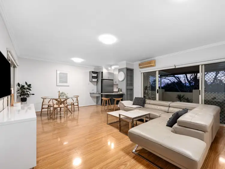 2/16 London Street, Nundah QLD 4012