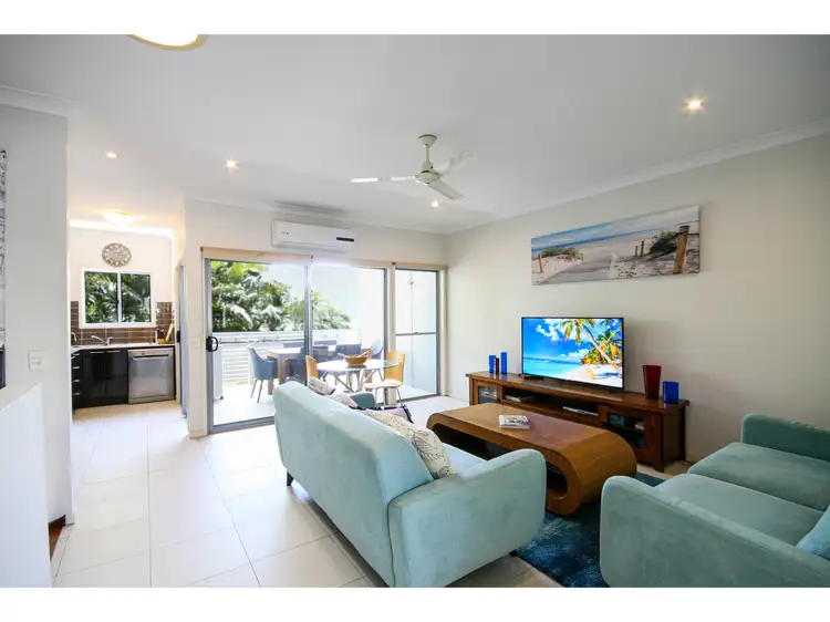 2/16 Railway Tce, Corinda QLD 4075