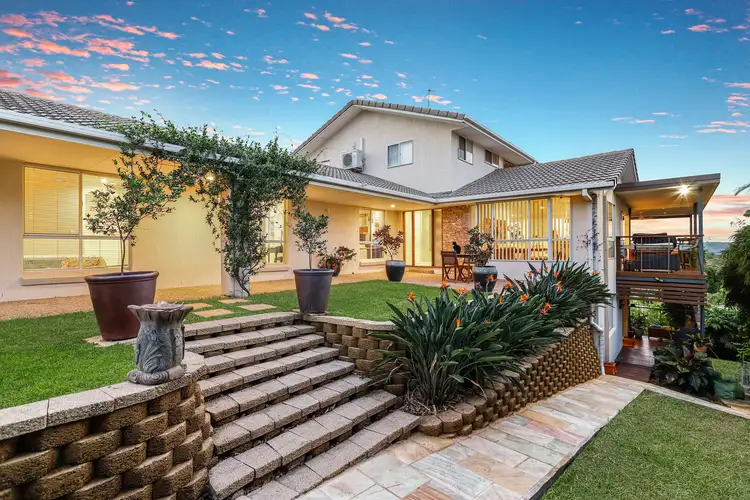 7 Macrobert Street, Highland Park QLD 4211