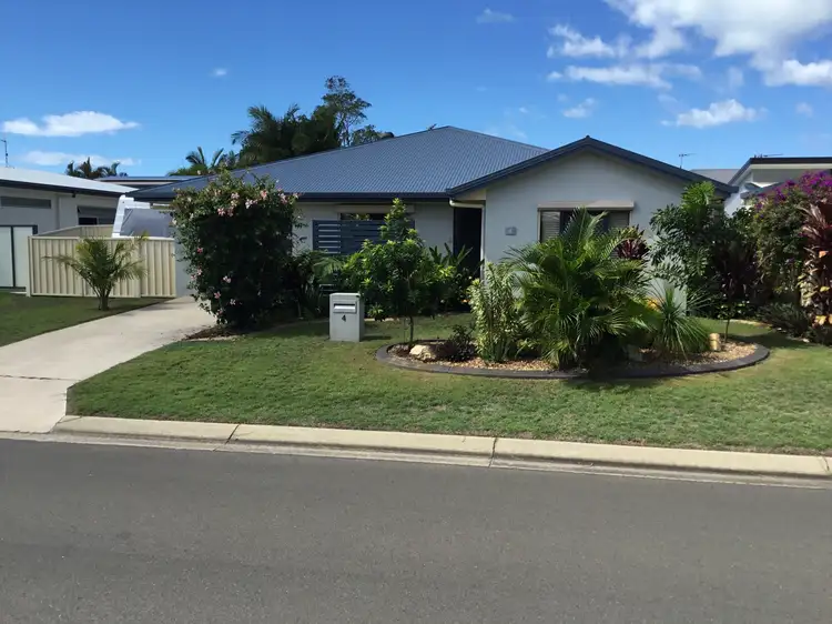 4 Pilbara Way, Burrum Heads QLD 4659