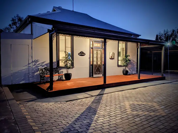32 Gairdner St, Northam WA 6401