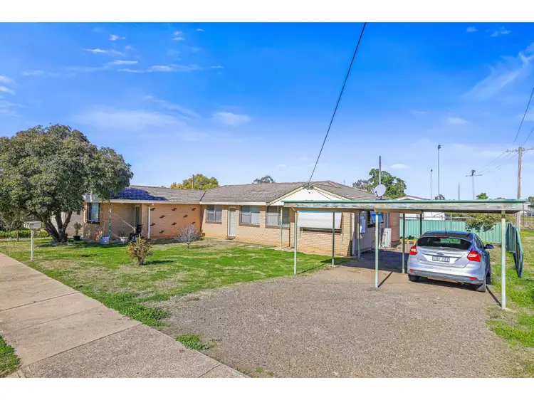 Main view of Homely block of units listing, 14 Kent Street, Tamworth NSW 2340