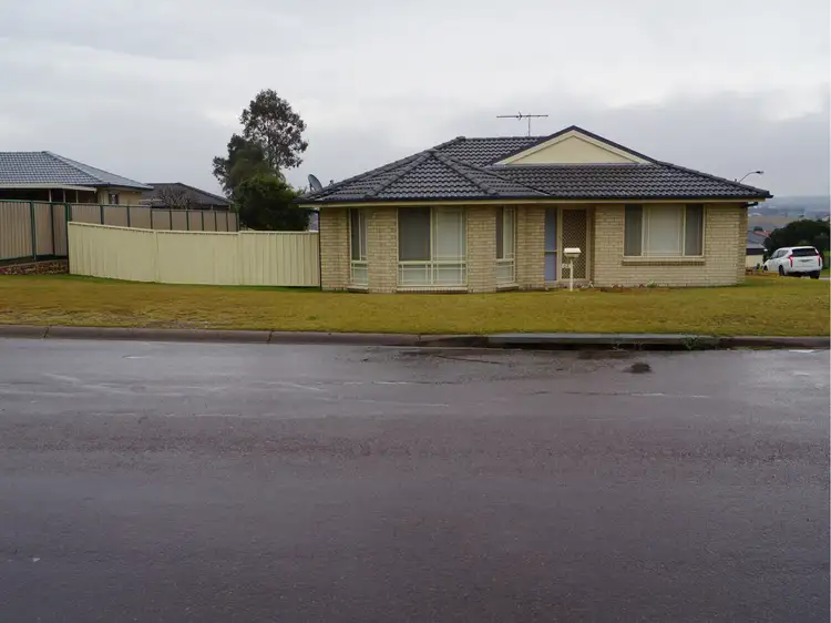 64 Richard Road, Rutherford NSW 2320