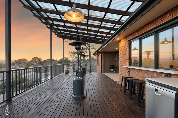 13 Dunrossil Crescent, Bathurst NSW 2795