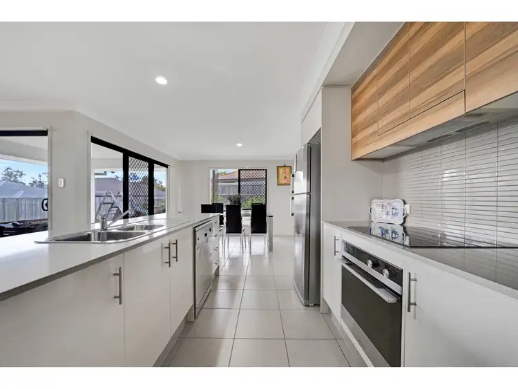 Fifth view of Homely house listing, 73 Argule Street, Hillcrest QLD 4118