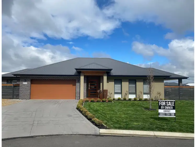 Main view of Homely house listing, 8 Croke Close, Kelso NSW 2795