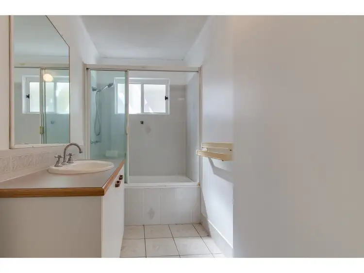 Fifth view of Homely unit listing, 2/8 Eastern Court, Mount Coolum QLD 4573