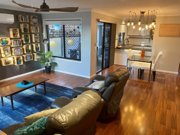 2 Langport Parade, Mudgeeraba QLD 4213