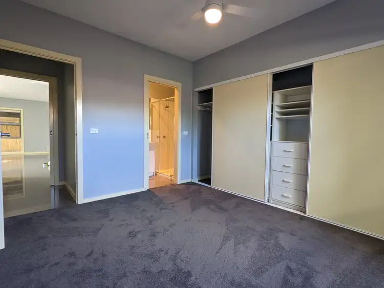 Sixth view of Homely unit listing, 2/7B Myrtle Street, Langwarrin VIC 3910