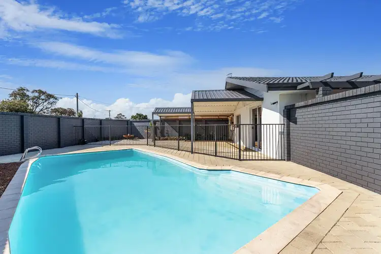 5 Comet Street, Dudley Park WA 6210