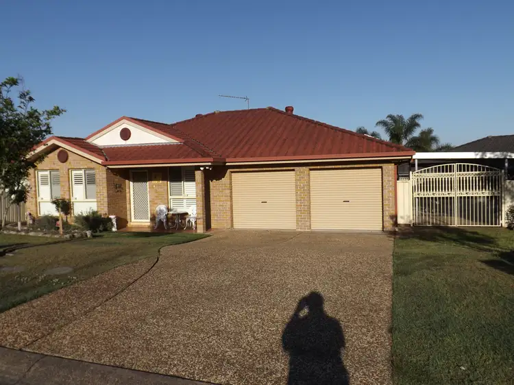 Second view of Homely house listing, 18 Benjamin Circle, Rutherford NSW 2320