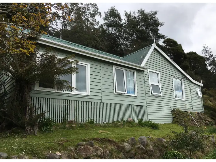 8 Lower Cascade Road, Derby TAS 7264