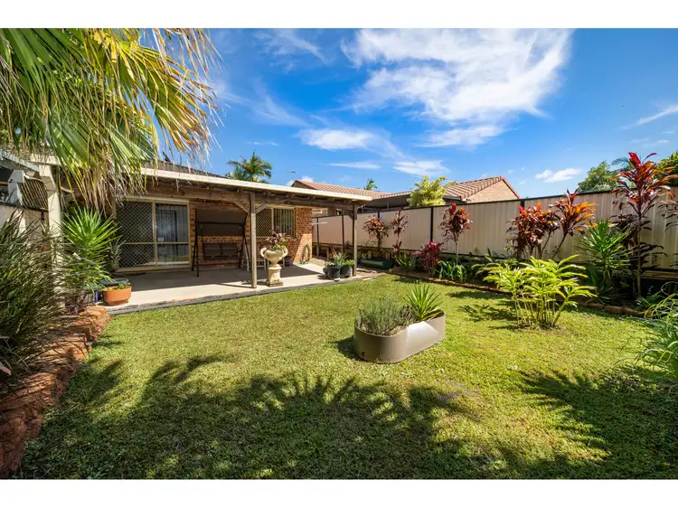 1/17 Nina Parade, Arundel QLD 4214