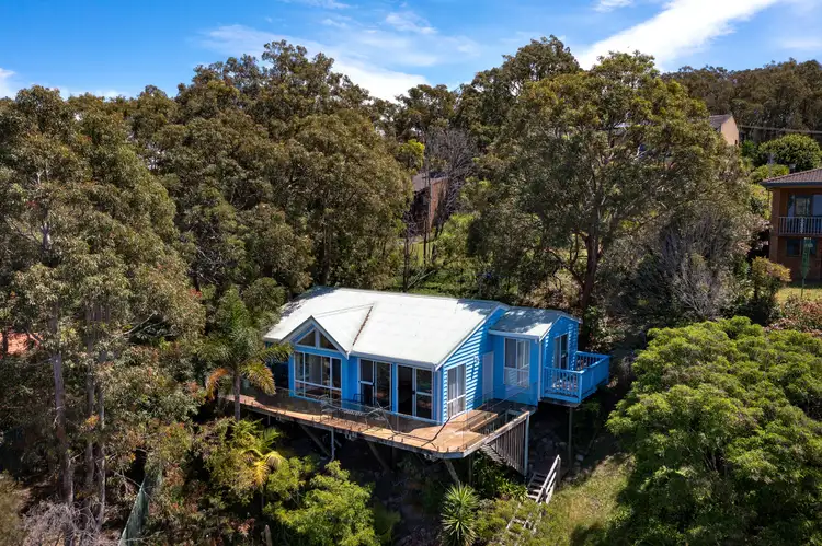 126 Fishing Point Road, Fishing Point NSW 2283