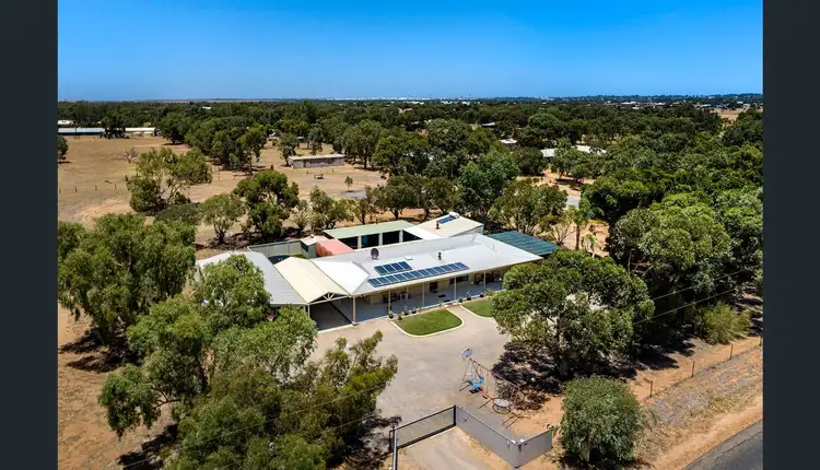 17 Dayana Drive, Woorree WA 6530