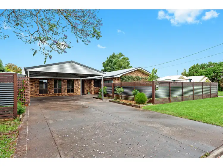 4 Lotus Crescent, Centenary Heights QLD 4350