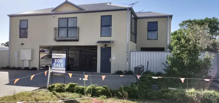 1/10 Fletcher Street, Cannington WA 6107