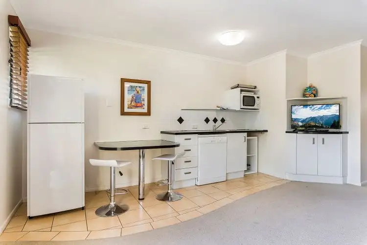 Sixth view of Homely unit listing, UNIT 77/73 HILTON TERRACE, Noosaville QLD 4566