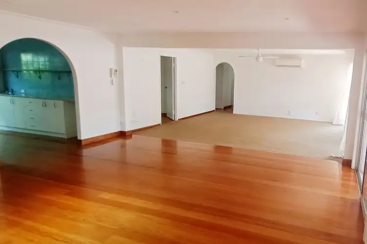 Fifth view of Homely house listing, 30 NAMATJIRA COURT, Broadbeach Waters QLD 4218