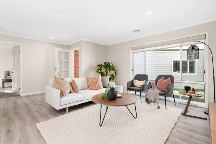 Fourth view of Homely house listing, 5 DIRRU COURT, Springdale Heights NSW 2641