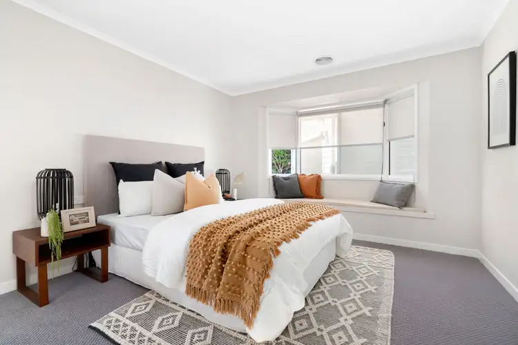 Fifth view of Homely house listing, 5 DIRRU COURT, Springdale Heights NSW 2641