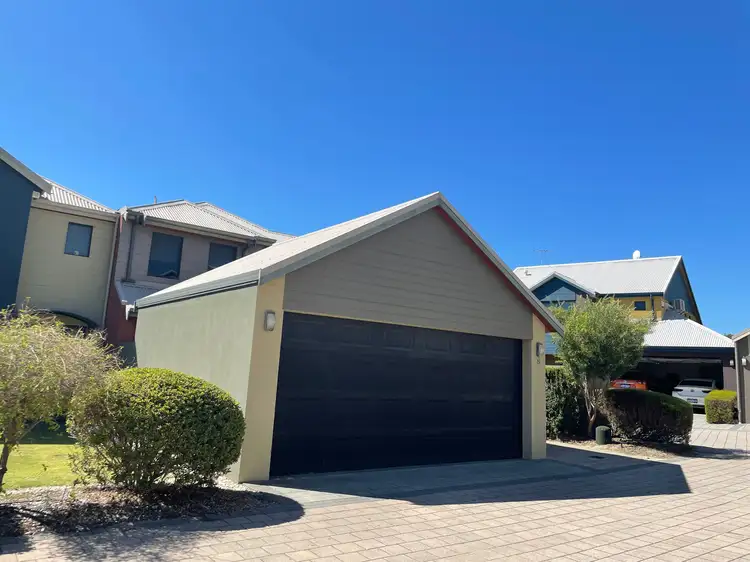 Third view of Homely townhouse listing, 19/7 Fogerthorpe Crescent, Maylands WA 6051