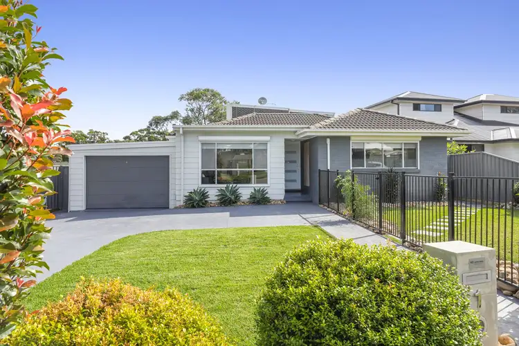 1 MALIN ROAD, Oak Flats NSW 2529