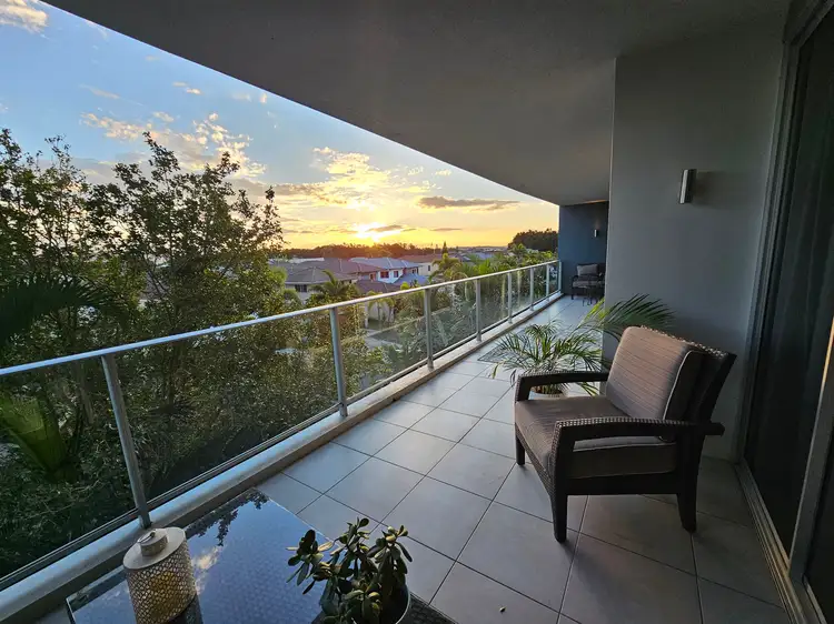 UNIT 3301/2 ACTIVA WAY, Hope Island QLD 4212