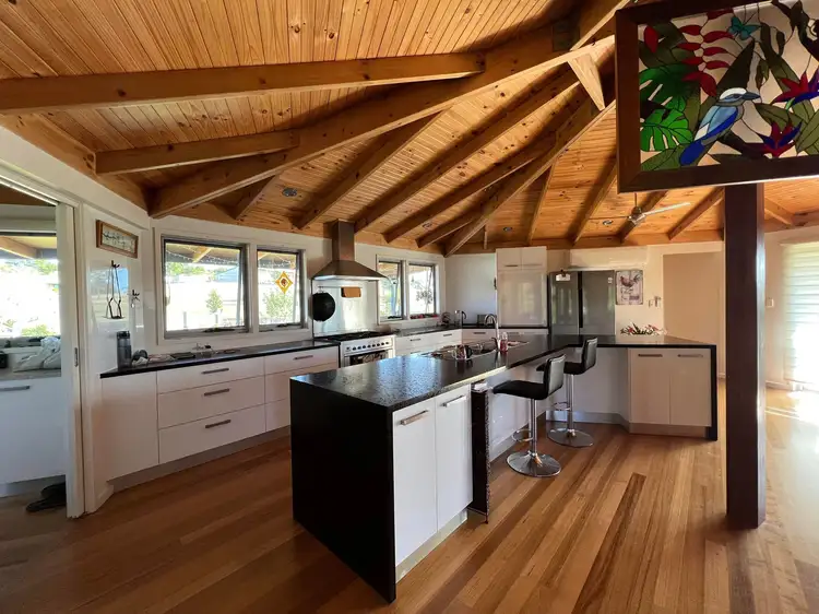 79 WHITSUNDAY DRIVE, Bloomsbury QLD 4799