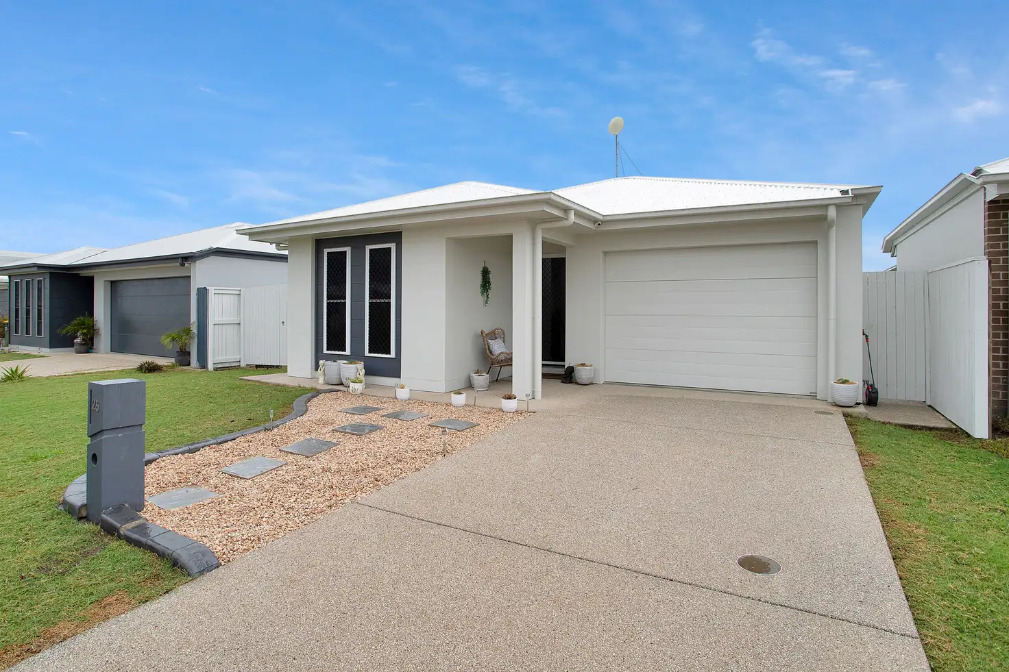 Main view of Homely house listing, 25 ALMORA DRIVE, Beaconsfield QLD 4740