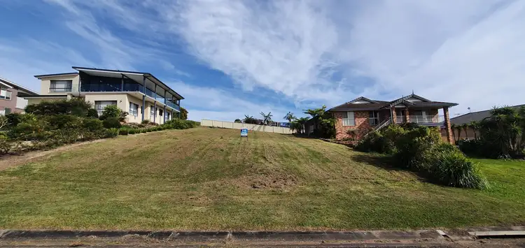 17 GRANDVIEW PLACE, South West Rocks NSW 2431