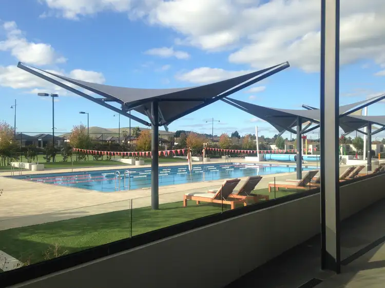 1 INGOT STREET, Beveridge VIC 3753