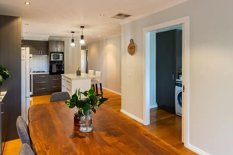 Fifth view of Homely house listing, 8 MELODY COURT, Mooroolbark VIC 3138