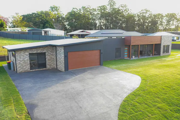 15 BENGAL PLACE, Beerwah QLD 4519
