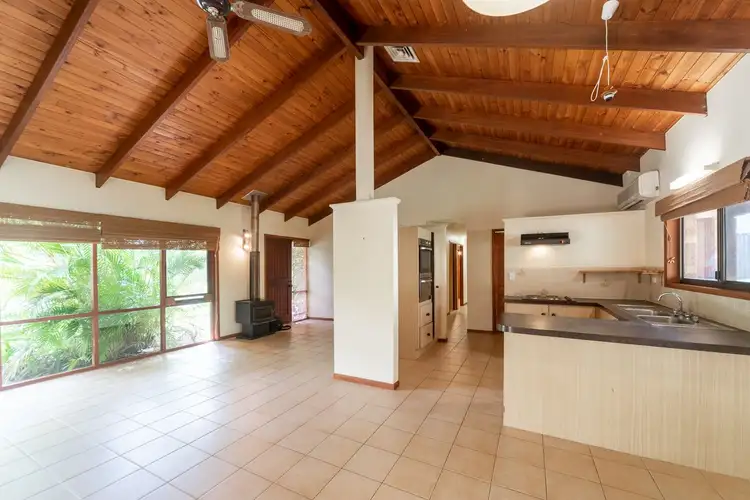 60 OREGON DRIVE, Shailer Park QLD 4128