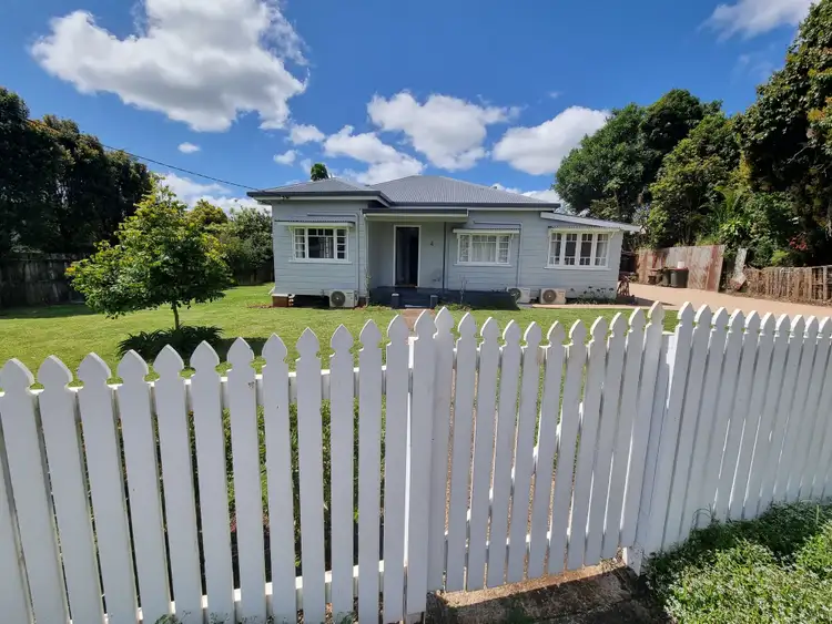 4 THOMAS STREET, Malanda QLD 4885