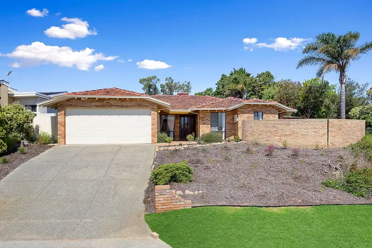 1 CINNABAR PLACE, Carine WA 6020