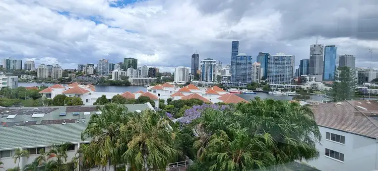 UNIT 10/161 MORAY STREET, New Farm QLD 4005
