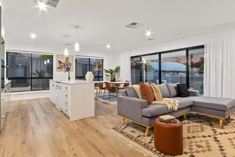 Third view of Homely house listing, 15 JOHN STREET, Kooringal NSW 2650