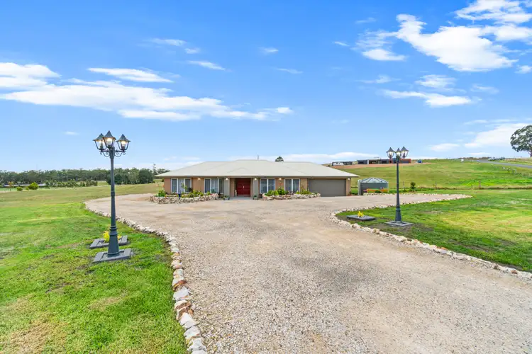 Main view of Homely house listing, 7 LAUGHTON RISE, Churchill VIC 3842