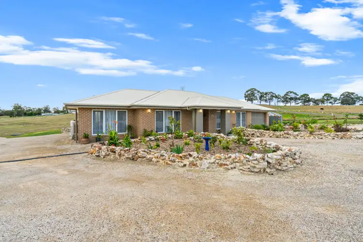 Fifth view of Homely house listing, 7 LAUGHTON RISE, Churchill VIC 3842
