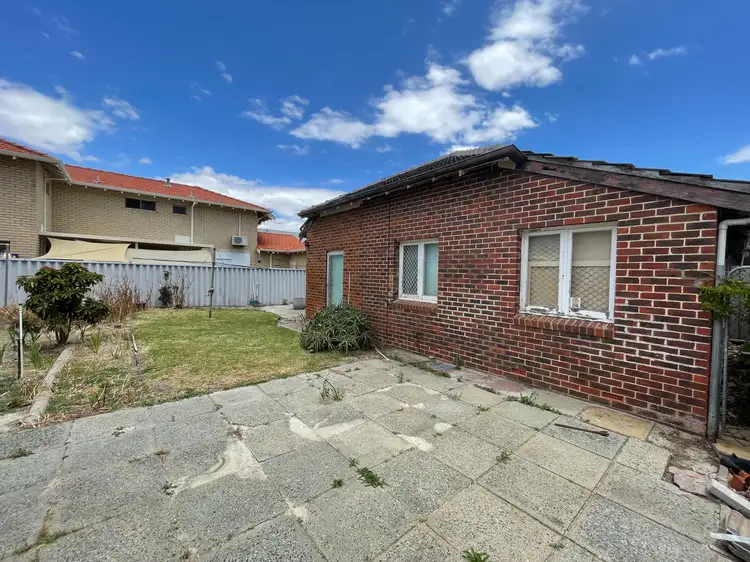 Sixth view of Homely house listing, 4 MARY STREET, Como WA 6152