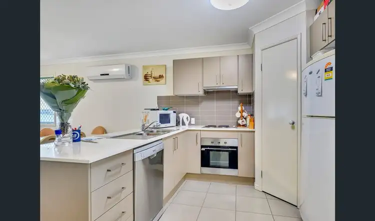 Fifth view of Homely house listing, 7 JUSTIN LEMBERG COURT, Goodna QLD 4300