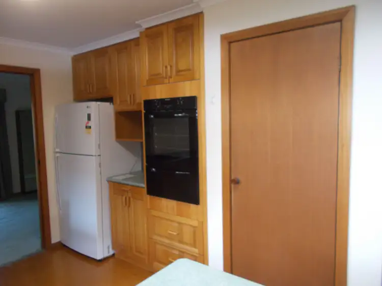 Sixth view of Homely house listing, 10 CLARENCE STREET, Shepparton VIC 3630