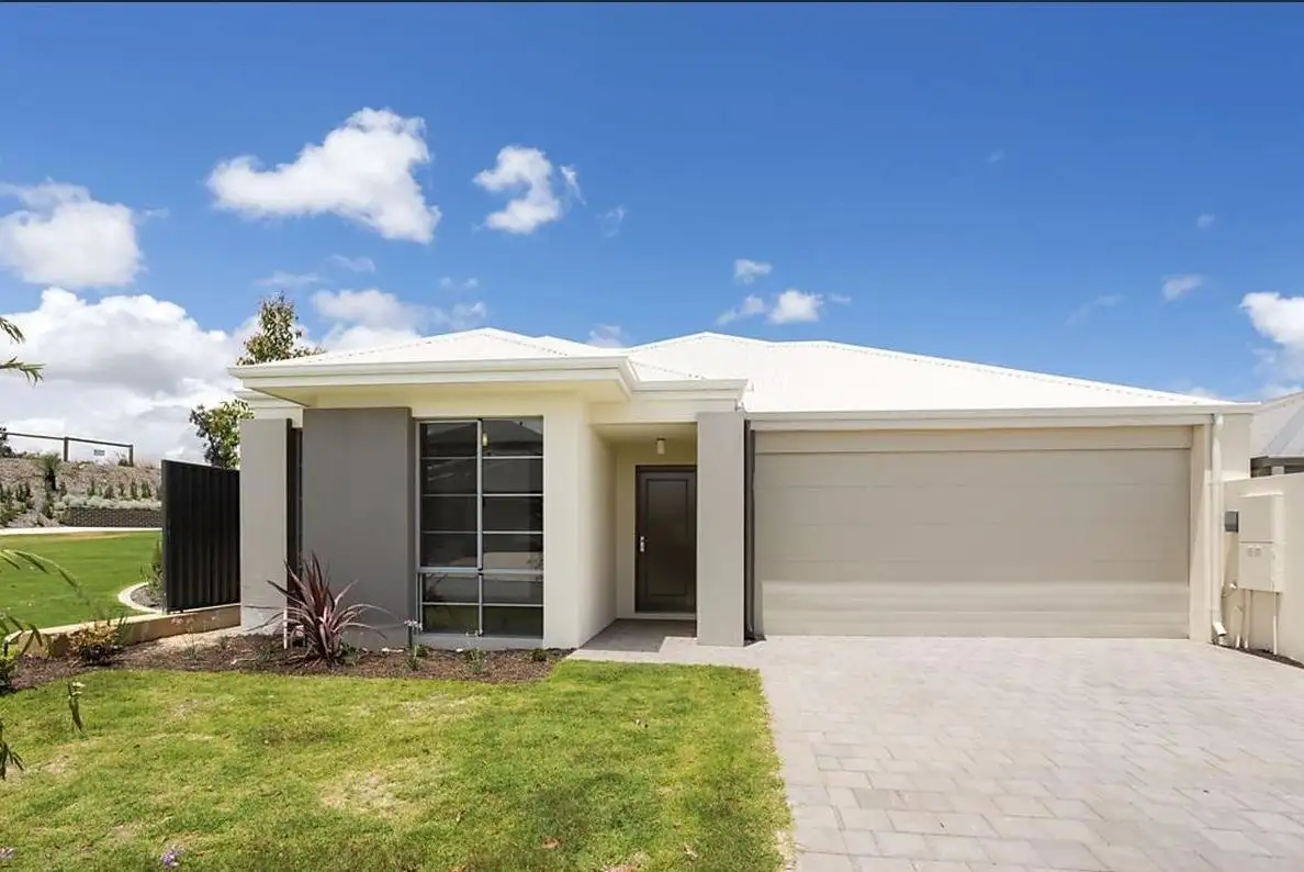Main view of Homely house listing, 18 GINGER LOOP, Treeby WA 6164