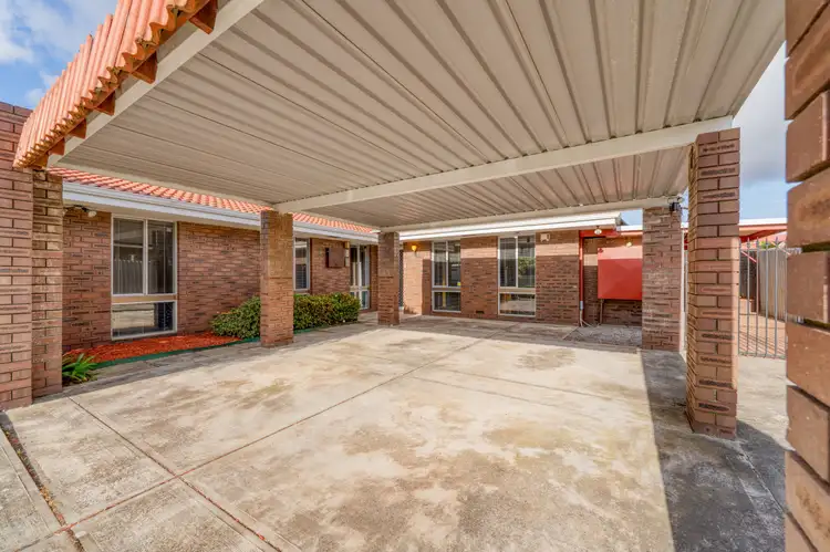 Fifth view of Homely house listing, 38 MORNINGCLOUD VALE, Willetton WA 6155
