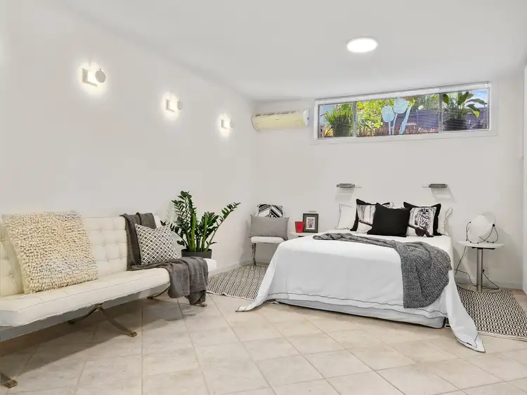Third view of Homely townhouse listing, UNIT 1/71 eagle terrace, auchenflower QLD 4066