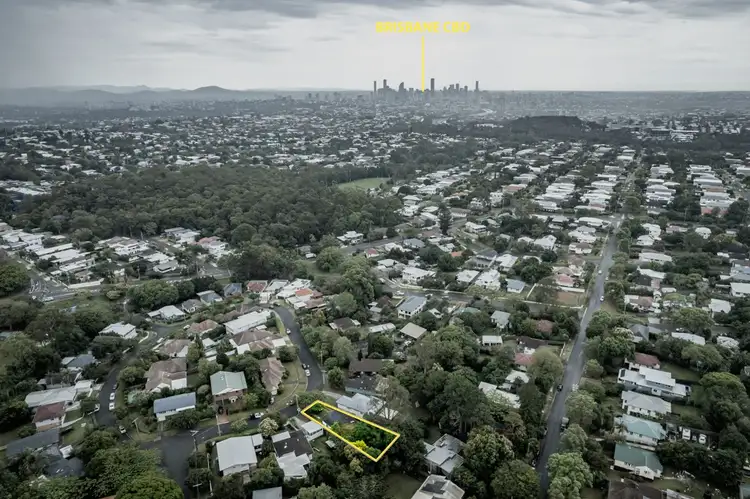 Second view of Homely house listing, 52 VINRAY STREET, Tarragindi QLD 4121