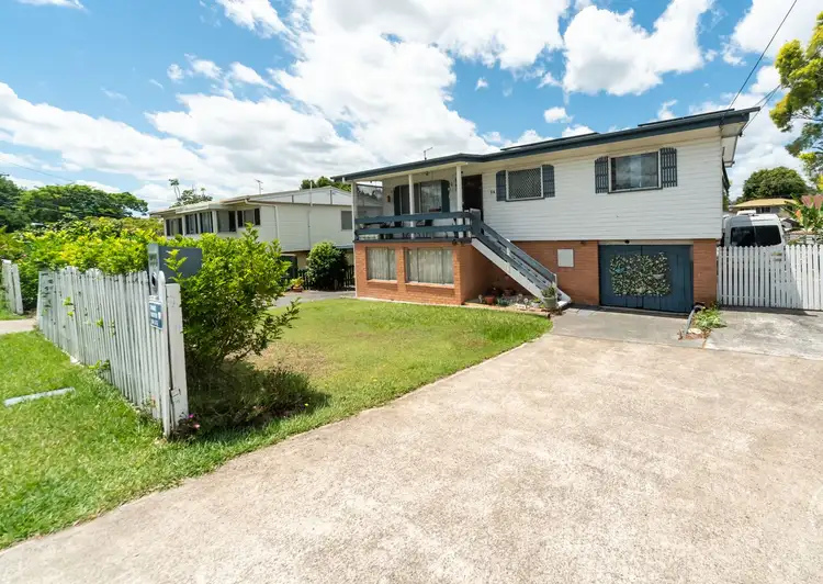 34 CAMELIA AVENUE, Logan Central QLD 4114