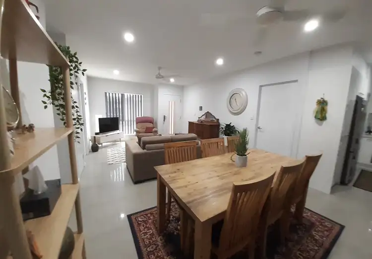 UNIT 8/66 ELLEN STREET, Woody Point QLD 4019